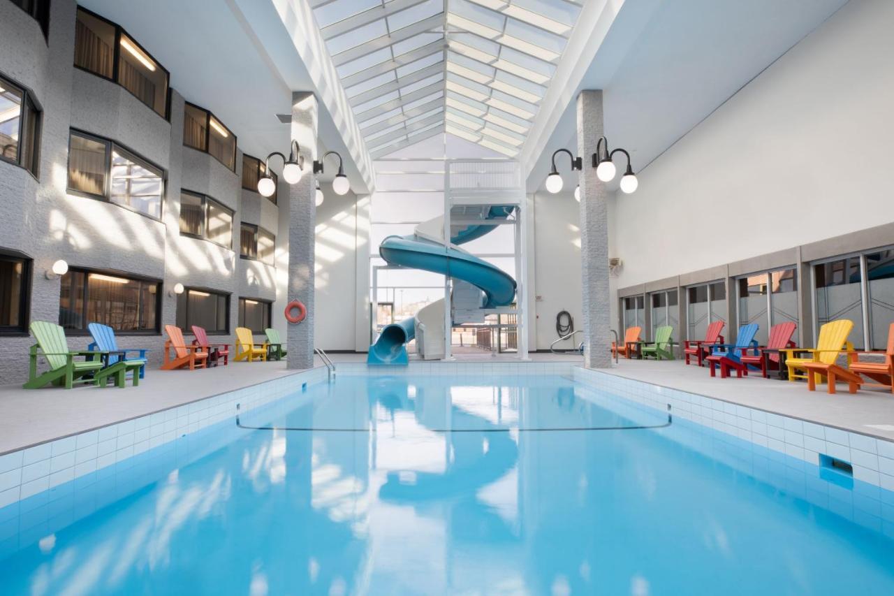 Hotel Rimouski Exteriör bild